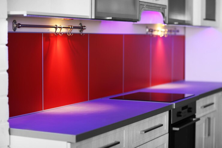 bright kitchen interior design 